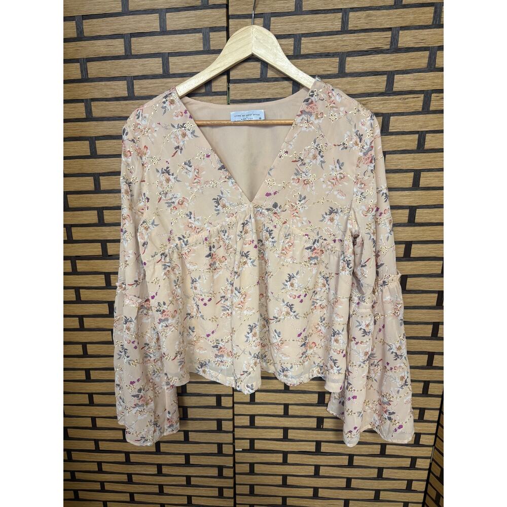 Pink‎ Lilly Pink Floral Embroidered Blouse Size Medium